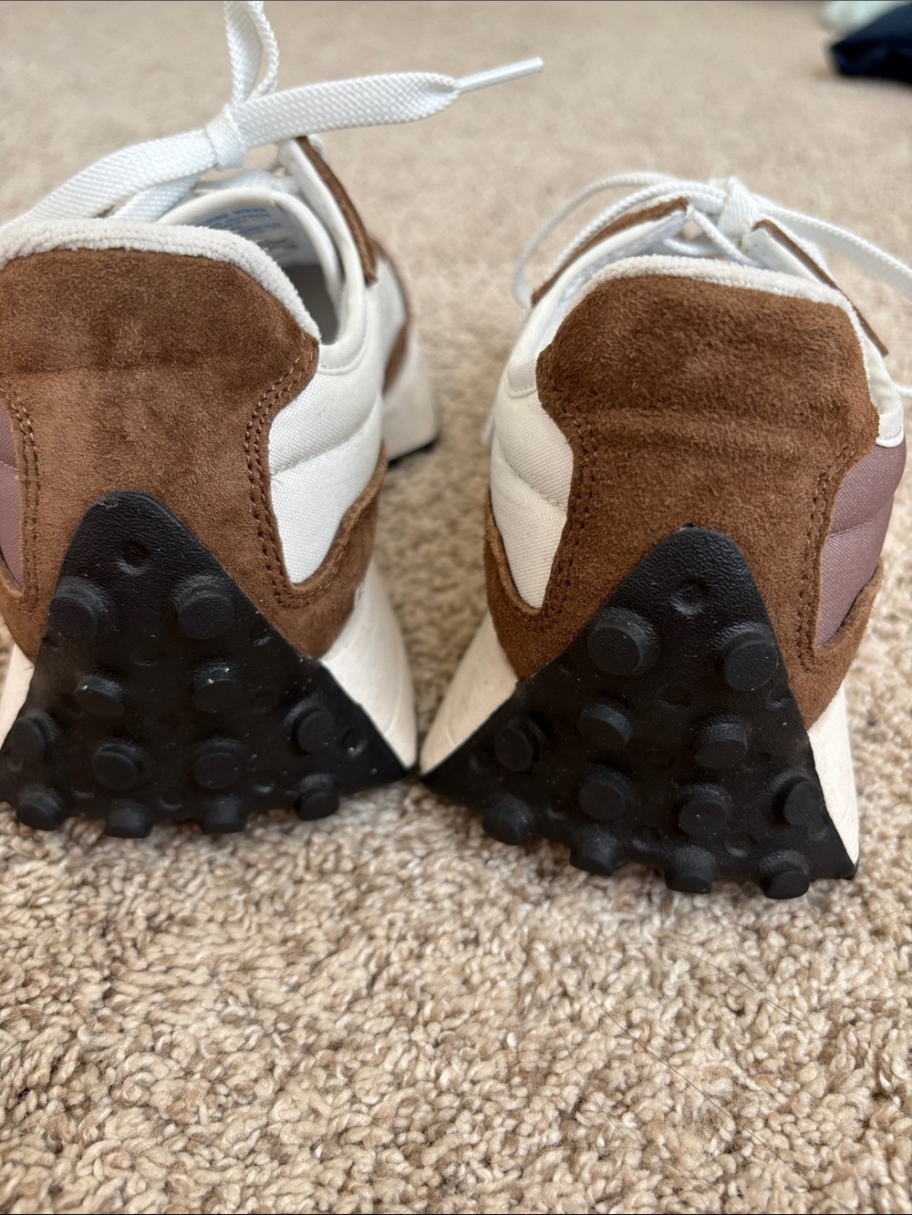 Women’s New Balance 327 'Dark Earth Mushroom - Picture 6 of 11